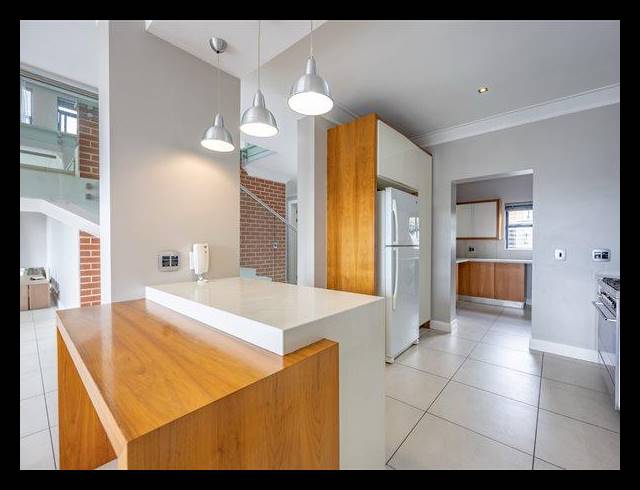 3 BEDROOM CLUSTER FOR SALE IN WATERKLOOF HEIGHTS